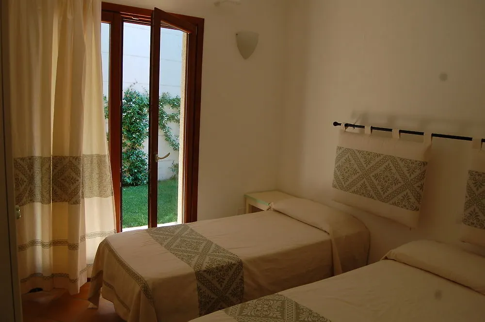 Villa Le Saline Palau 0*,